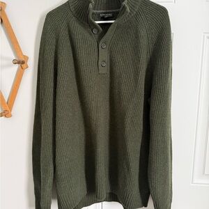 Banana Republic Olive Turtleneck Sweater